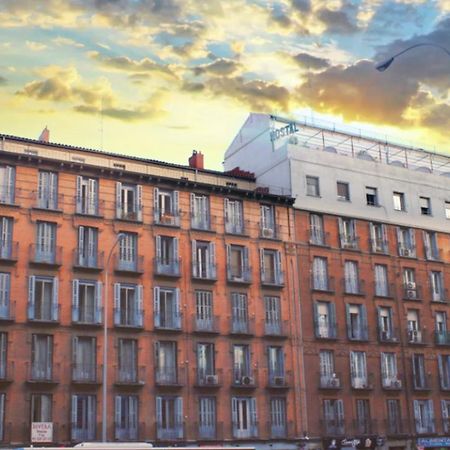 Metropolitan Atocha Hotel Мадрид Екстериор снимка