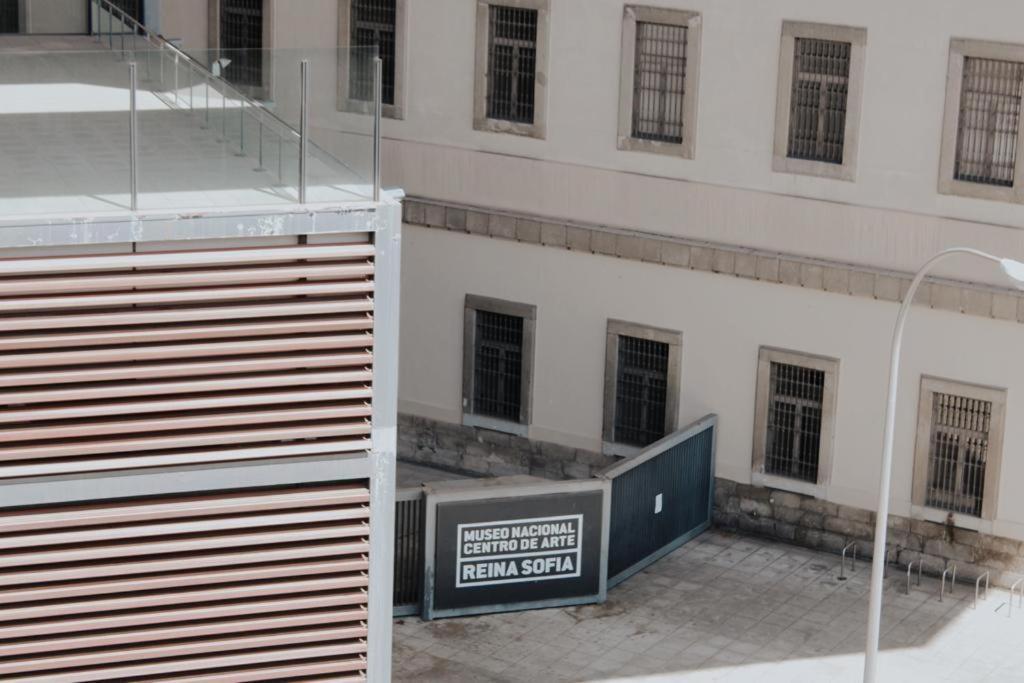 Metropolitan Atocha Hotel Мадрид Екстериор снимка