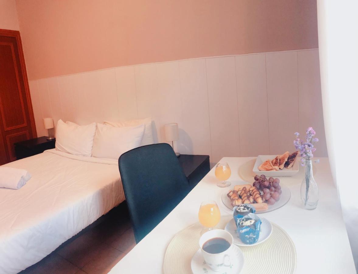 Metropolitan Atocha Hotel Мадрид Екстериор снимка